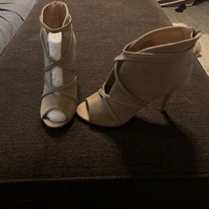 Journee Collection Tan Ankle Booties